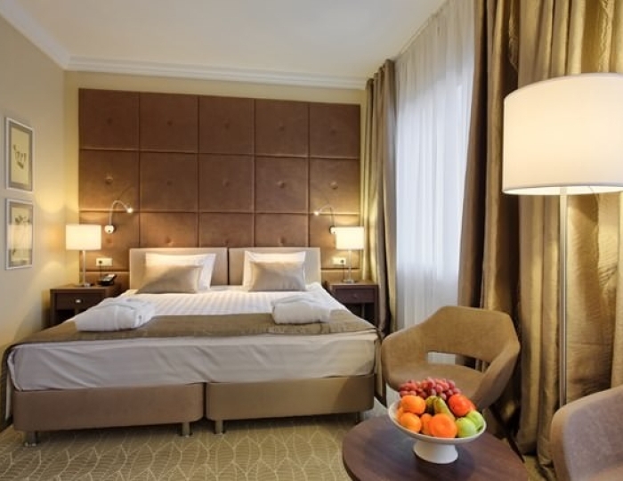 Однокомнатный двухместный номер Comfort 4* (Вид на Сосновый парк) - Санаторий «Машук Аква-Терм» Железноводск